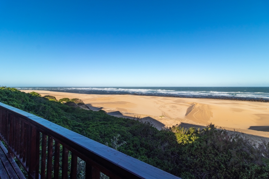 3 Bedroom Property for Sale in Cannon Rocks Eastern Cape